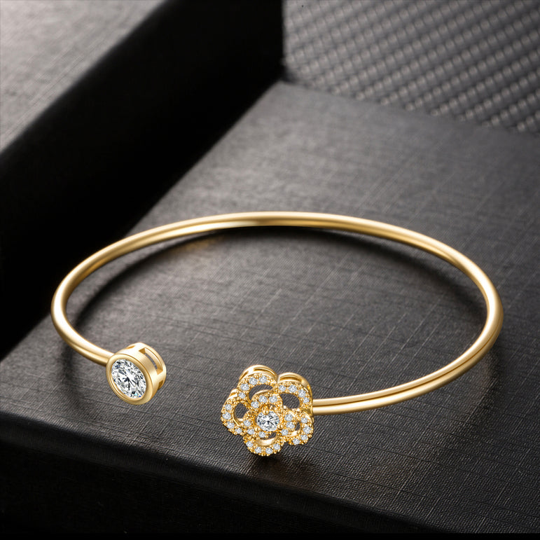 Buyless Fashion Girls Flower Bangle Bracelet Jewelry With White Stones